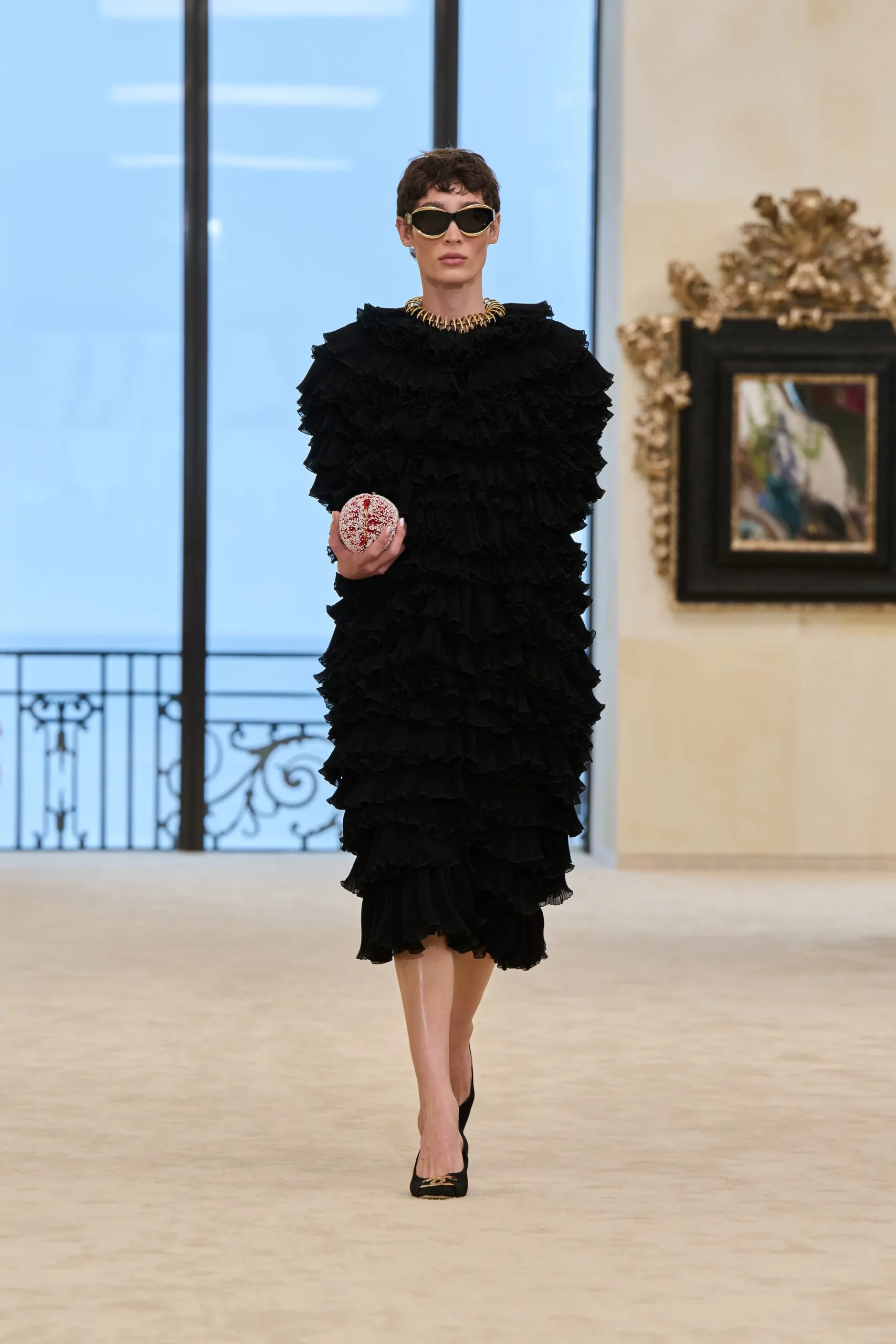 00066-chanel-resort-2027-credit-gorunway